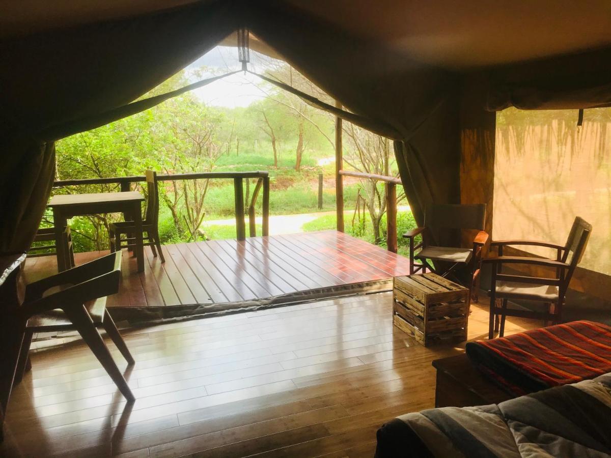 Oldonyo Orok Lodge Kajiado Exterior photo