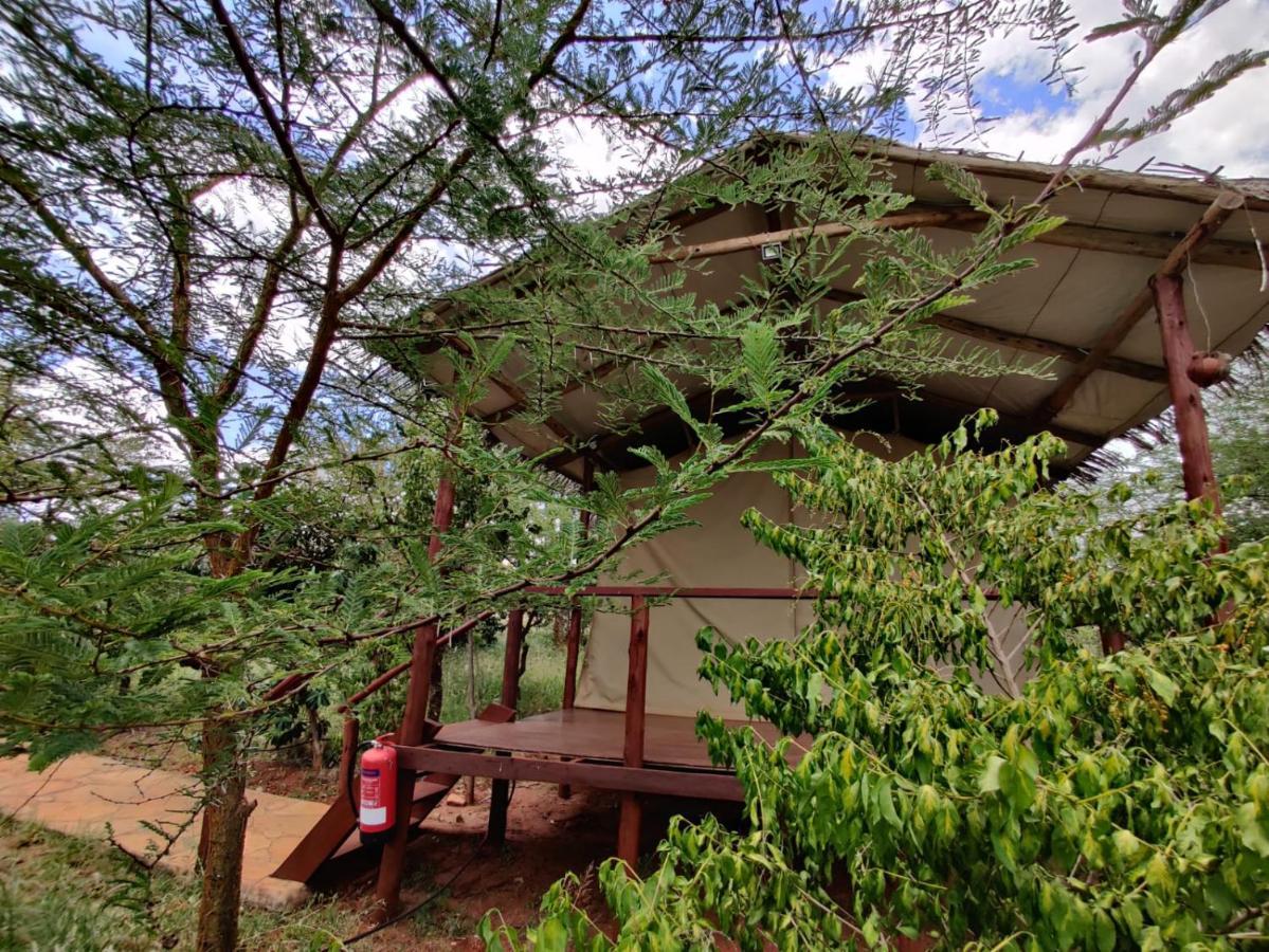 Oldonyo Orok Lodge Kajiado Exterior photo