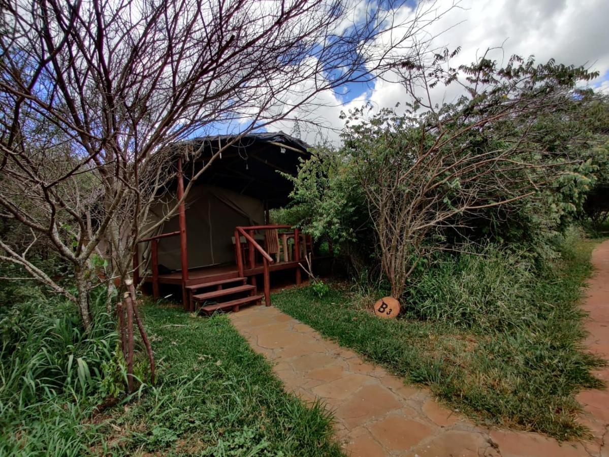 Oldonyo Orok Lodge Kajiado Exterior photo