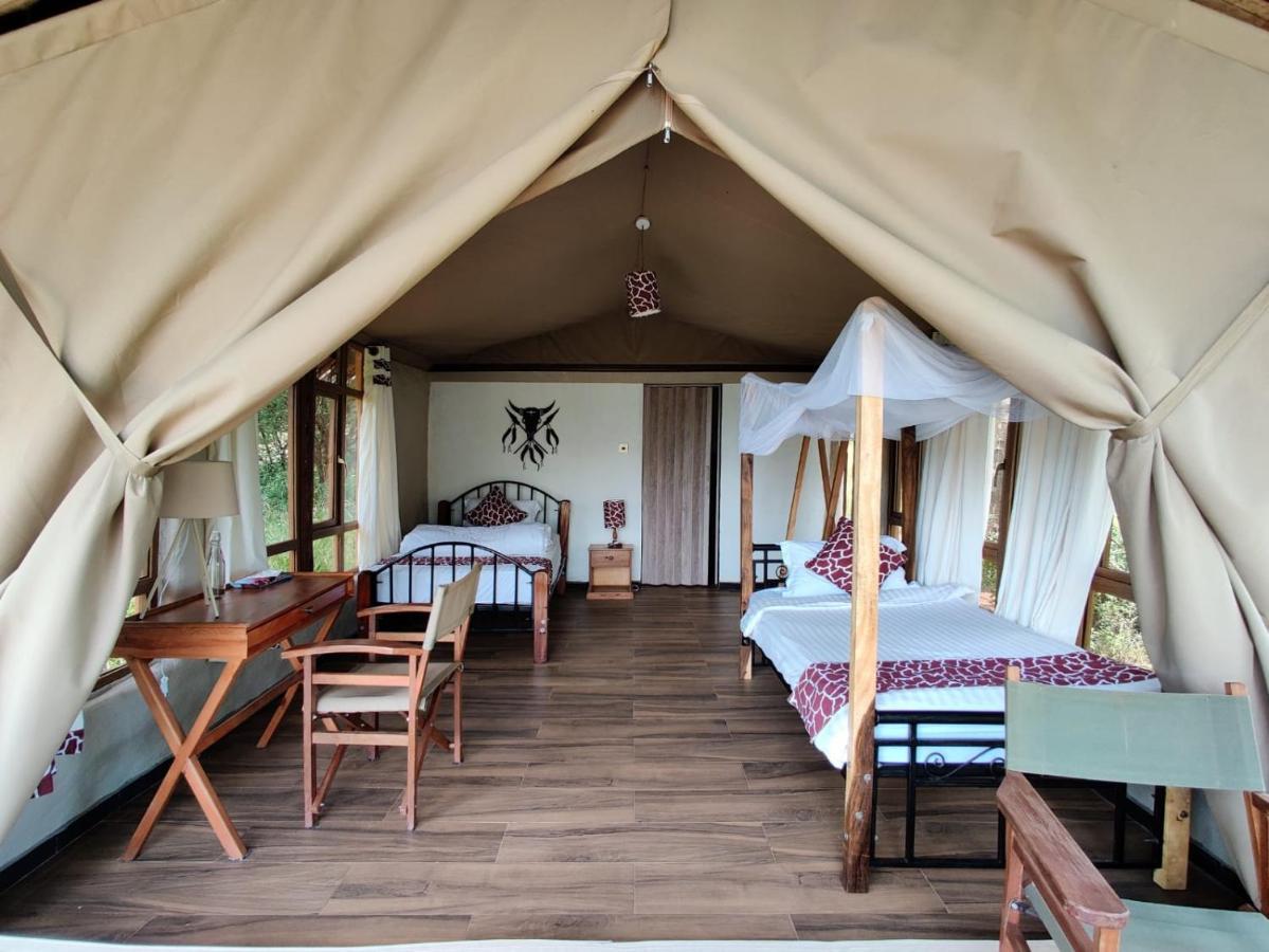 Oldonyo Orok Lodge Kajiado Exterior photo