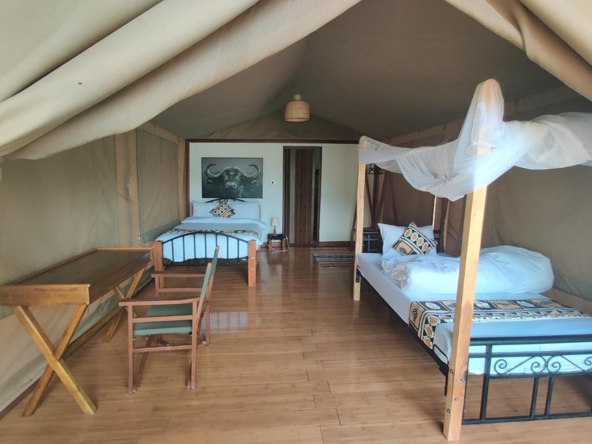 Oldonyo Orok Lodge Kajiado Exterior photo