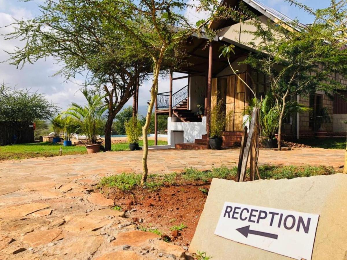 Oldonyo Orok Lodge Kajiado Exterior photo